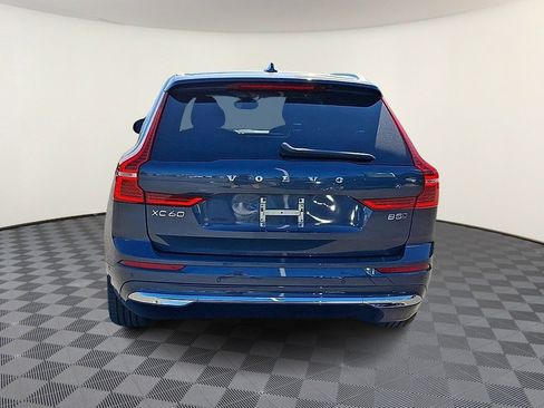 Used 2023 Volvo XC60 B5 Plus w/ Climate Package AWD/4WD image 7