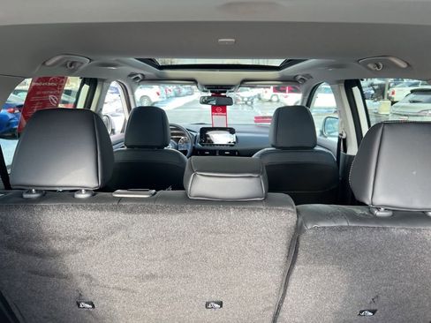 Certified 2023 Nissan Rogue SL w/ SL Premium Package image 15