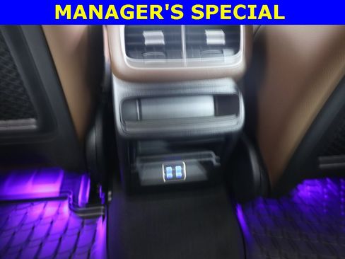 Used 2025 Mercedes-Benz GLE 350 4MATIC image 30