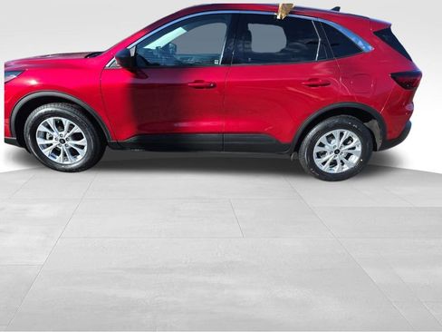 Certified 2023 Ford Escape Active image 14