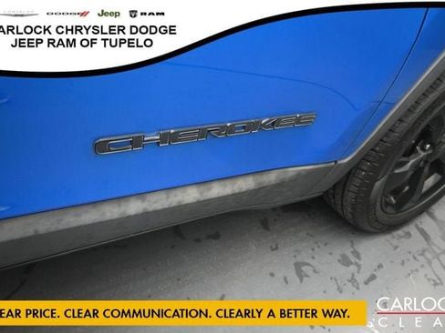 Used 2020 Jeep Cherokee Latitude Plus FWD image 37