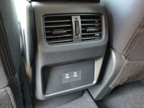 Used 2026 Nissan Rogue SV w/ Cold Weather Package FWD image 13