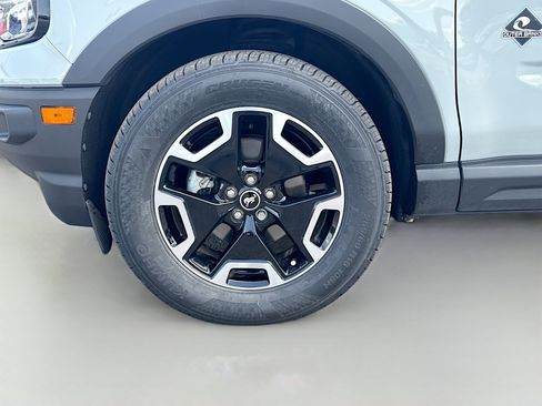Used 2024 Ford Bronco Sport Outer Banks AWD/4WD image 41