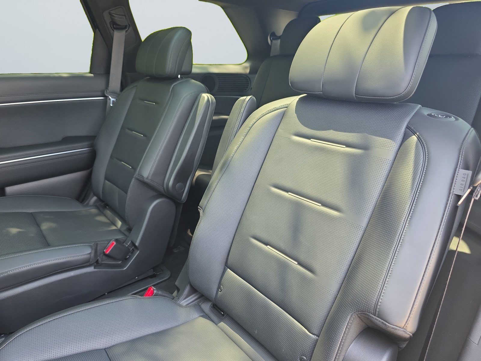 Certified 2026 Hyundai Palisade Calligraphy AWD/4WD image 15