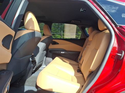 Used 2025 Lexus RX 350 Premium w/ Accessory Package (K3) image 21