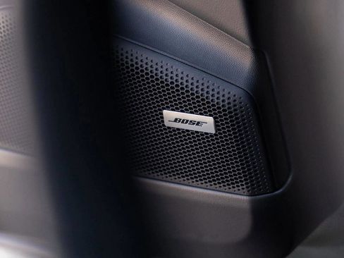 New 2025 Porsche Macan Electric image 73