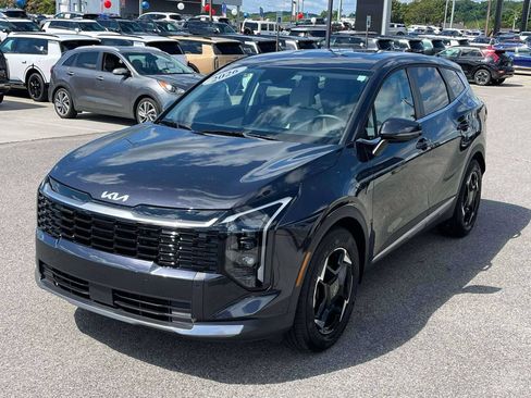 Certified 2026 Kia Sportage EX FWD image 33