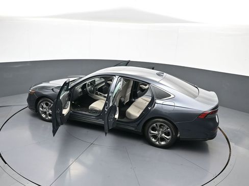 Certified 2024 Honda Accord EX image 45