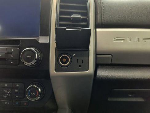 Used 2019 Ford F350 Lariat w/ Lariat Ultimate Package image 27