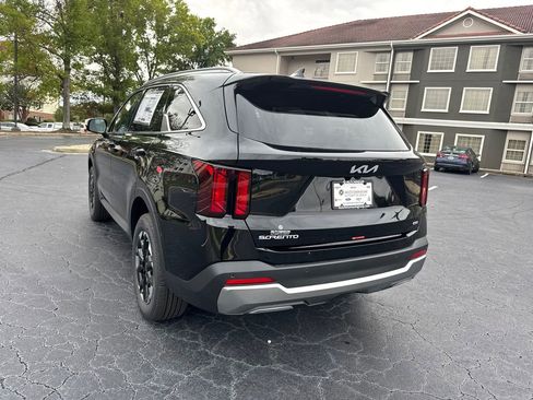 New 2026 Kia Sorento S AWD/4WD image 5