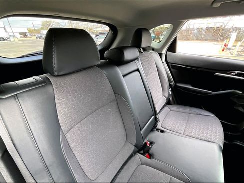 Used 2025 Kia Seltos S image 19