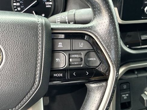 Used 2023 Toyota Tundra SR5 image 29