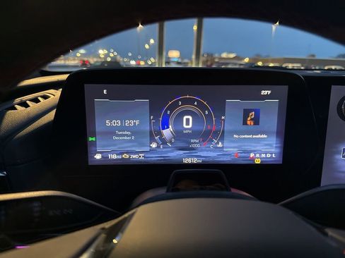 Certified 2025 Chevrolet Traverse RS w/ LPO, Floor Liner Package image 16