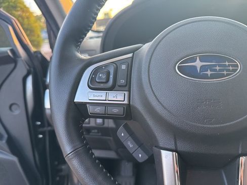 Used 2018 Subaru Forester 2.5i Touring w/ Popular Package #2 AWD/4WD image 5