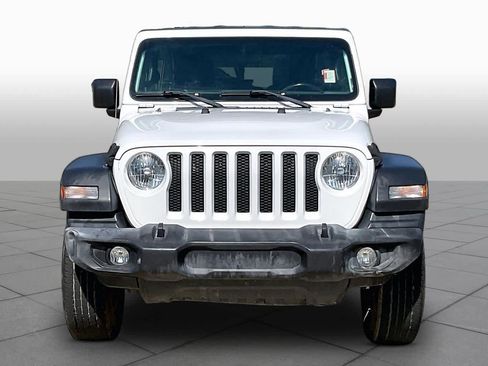 Used 2018 Jeep Wrangler Unlimited Sport S AWD/4WD image 4