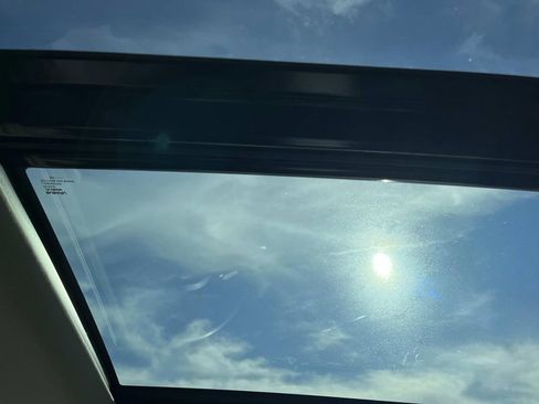 Used 2024 Subaru Ascent Onyx Edition image 18