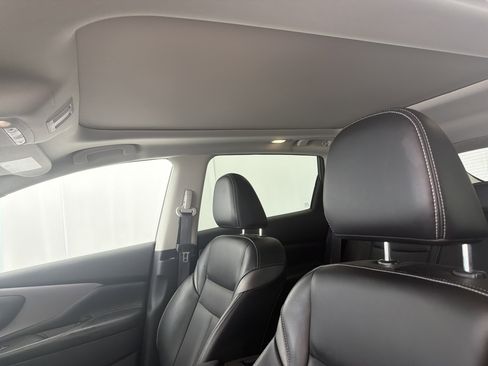 Used 2024 Nissan Murano SL image 8