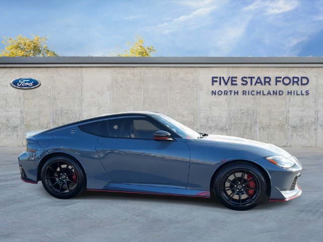 Used 2024 Nissan Z NISMO w/ Floor Mat Package RWD image 10
