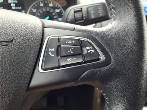 Used 2022 Ford EcoSport SES image 18