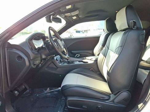 Certified 2023 Dodge Challenger GT RWD image 13