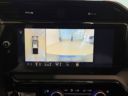 Certified 2026 GMC Sierra 1500 AT4 w/ AT4 Premium Package AWD/4WD image 32