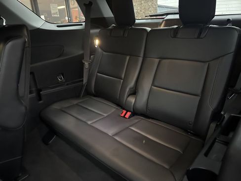 Used 2022 Ford Explorer XLT w/ Equipment Group 202A image 43