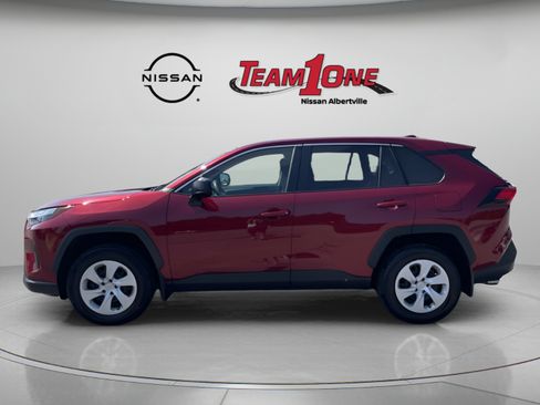 Used 2024 Toyota RAV4 LE FWD image 5