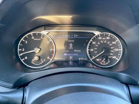 Used 2023 Nissan Altima 2.5 SV image 23