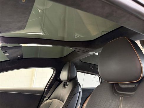 Used 2022 Lucid Air Grand Touring image 23