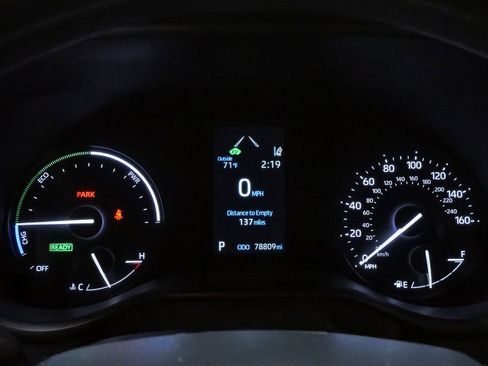 Used 2023 Toyota Sienna LE image 21