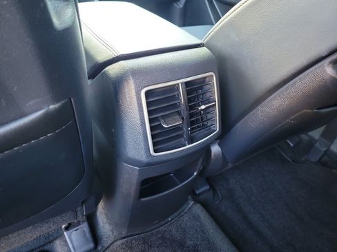 Certified 2023 Kia Sportage EX FWD image 12