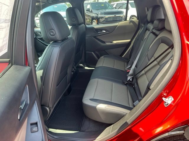 New 2027 Chevrolet Equinox LT w/ Convenience Package II FWD image 27