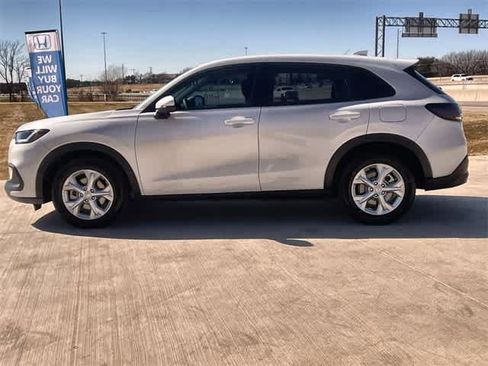 Used 2025 Honda HR-V LX image 4