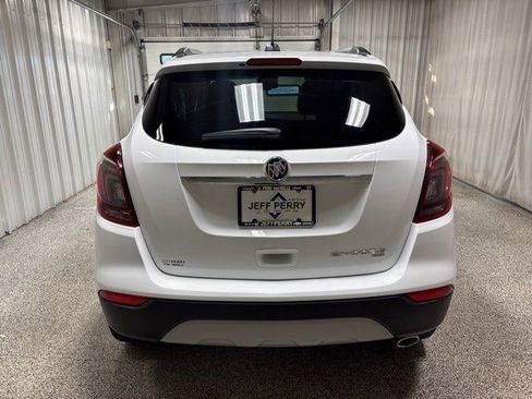 Used 2022 Buick Encore Preferred w/ Safety Package AWD/4WD image 5