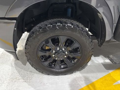 Used 2022 RAM 2500 Limited AWD/4WD image 43