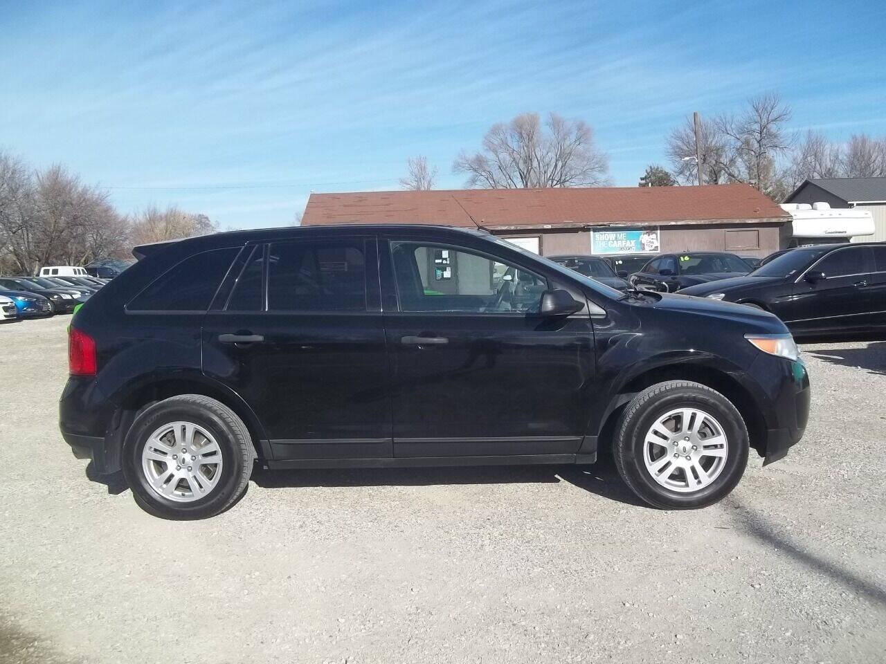Used 2012 Ford Edge SE FWD image 2