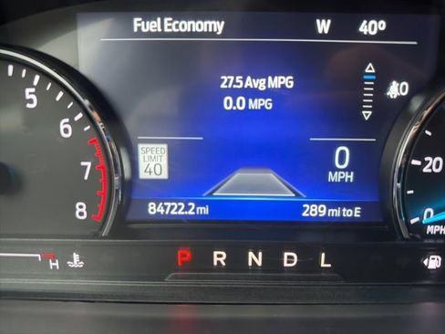 Used 2022 Ford Explorer XLT w/ Equipment Group 202A image 8