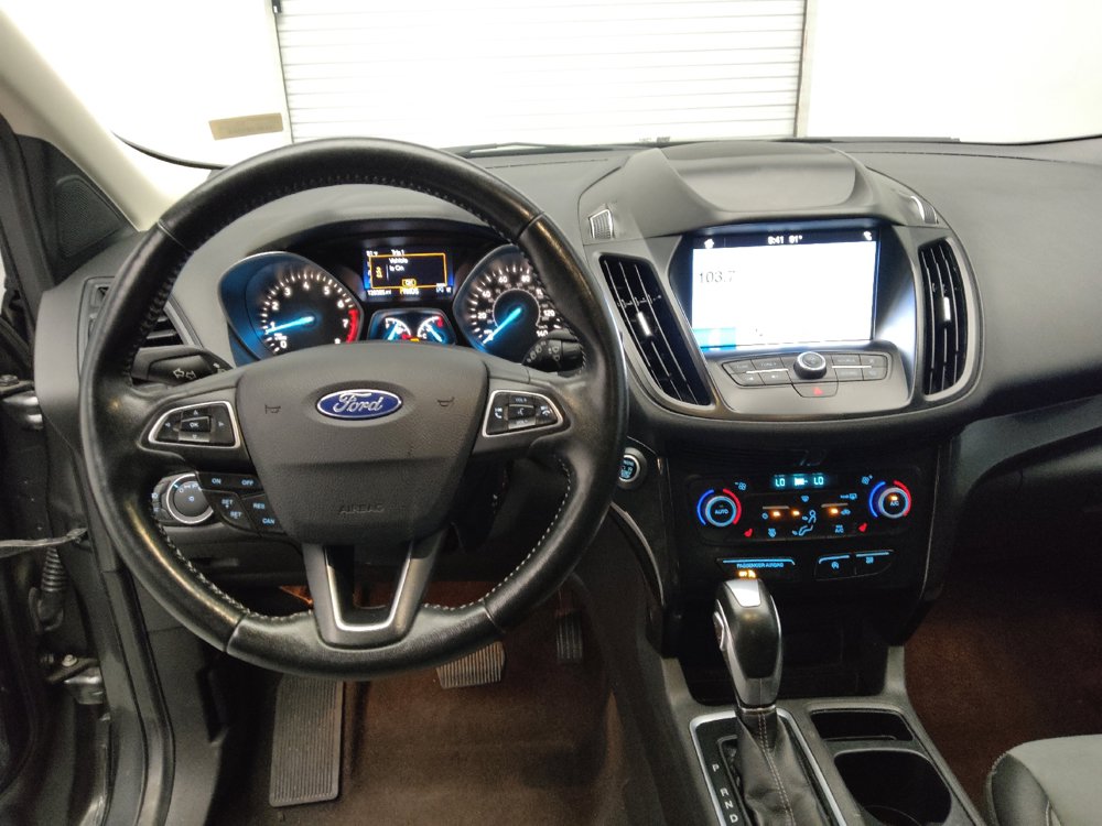 Used 2019 Ford Escape SE FWD image 22