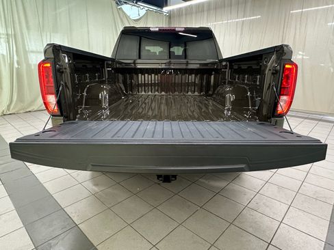 Certified 2024 GMC Sierra 1500 Elevation AWD/4WD image 10