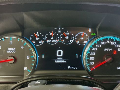 Used 2017 GMC Yukon SLT RWD image 10