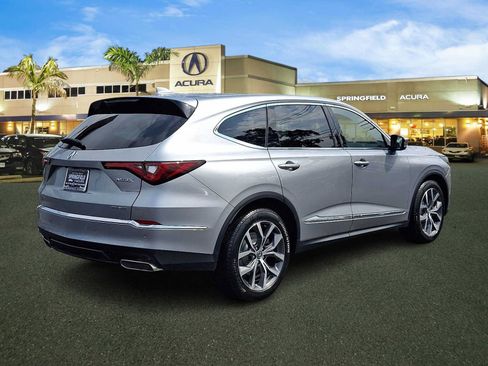 Used 2024 Acura MDX SH-AWD w/ Technology Package image 6