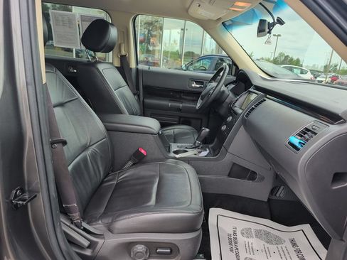 Used 2019 Ford Flex SEL w/ Equipment Group 202A AWD/4WD image 23