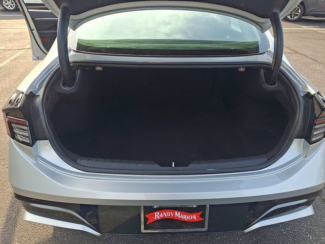 Used 2025 Hyundai Sonata SEL FWD image 29
