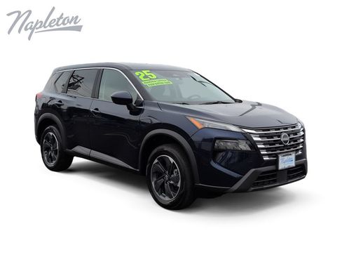 Used 2025 Nissan Rogue SV FWD image 8