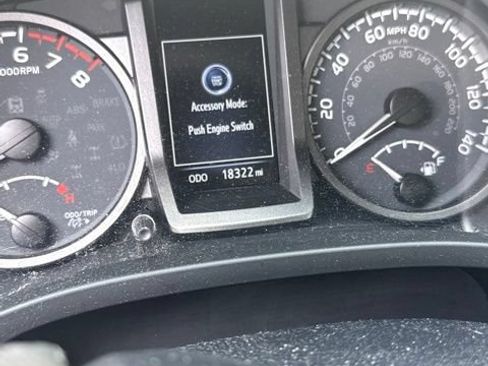 Used 2023 Toyota Tacoma TRD Sport w/ Technology Package AWD/4WD image 1