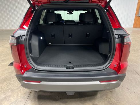 New 2026 Chevrolet Equinox LT w/ Convenience Package II image 11