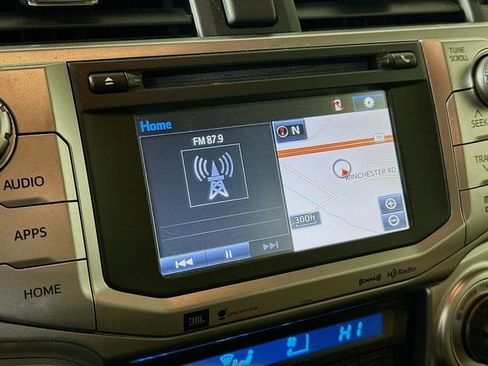 Used 2016 Toyota 4Runner Limited image 15