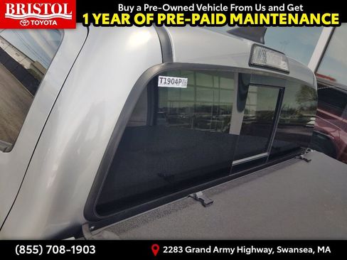 Used 2017 Toyota Tacoma TRD Sport w/ Tow Package (A/T) AWD/4WD image 30