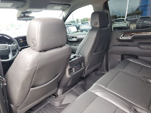Used 2024 GMC Sierra 1500 Elevation RWD image 10