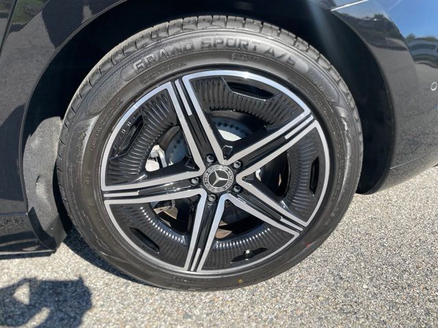 Used 2023 Mercedes-Benz EQE 350+ 4MATIC Sedan w/ AMG Line Exterior Package image 10
